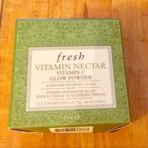 NIB Fresh Cosmetics Glow Powder, box of 12 packets